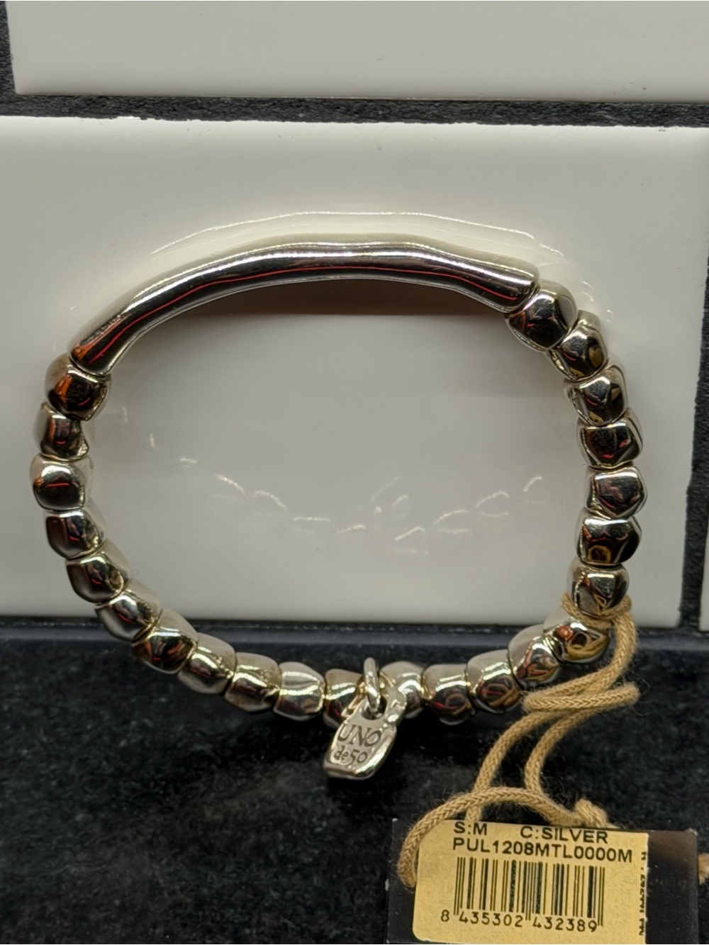 UNO de 50 Silver Beaded Stretch Bracelet with Curved Bar